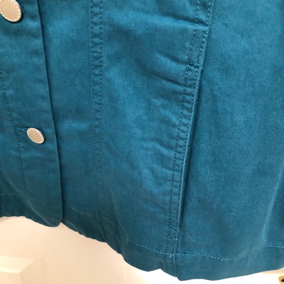 NWOT - Teal Jean Jacket with Straight Bottom - Picture 7 of 16